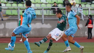 Paolo Guajardo firmó su doblete y aseguró el triunfo de Santiago Wanderers sobre Iquique