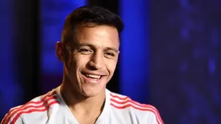 Alexis Sánchez e incidente con juez asistente ante PSG: “Fue very funny”