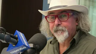 Erick Pohlhammer y sus décimas dedicadas a la selección chilena