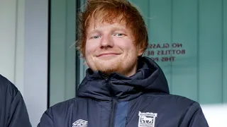 Cantante Ed Sheeran se convirtió en accionista minoritario de un club de la Premier League