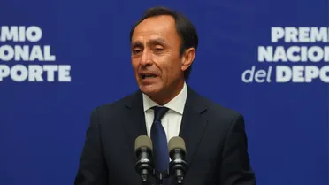 Blanco y Negro define sus comisiones: el rol clave de Pizarro en el nuevo Colo Colo de Mosa