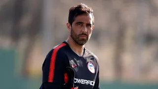 Claudio Bravo: La costumbre que te roben se ha hecho un hábito para casi todos los chilenos