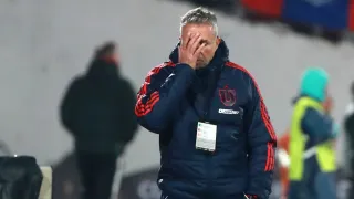 Alarma en la U de Chile: Álvarez sufre con la baja de uno de sus referentes antes del duelo con Alianza