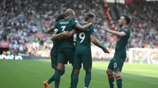 ¡Festival de goles! Liverpool empató en un frenético duelo con el descendido Southampton