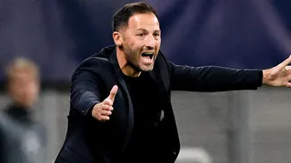 RB Leipzig cesó a su entrenador tras debacle en Champions League