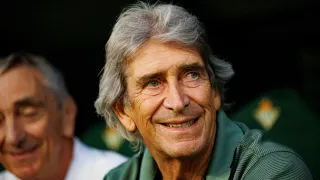 Nadie para al Betis: Pellegrini hace historia y es líder de la Champions League 