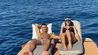 El relajo después de la tormenta: Cristiano disfruta de sus vacaciones tras fracaso en Champions