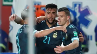 Argentina volvió al triunfo ante una irreconocible selección peruana