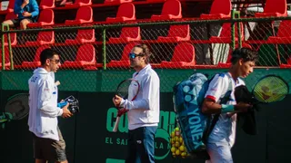Copa Davis: Tabilo, Barrios y Jarry tuvieron intensa jornada de prácticas para la serie ante Eslovenia