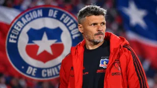 “La Selección tiene al entrenador acá”: mundialista de La Roja pide a Ortiz
