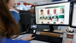 Elche se sumó a la moda alemana y tendrá fotografías de hinchas en su estadio