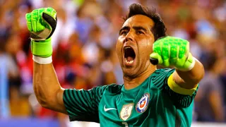 BOMBA: Claudio Bravo puede dejar el retiro POR ESTA RAZÓN
