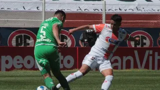 Audax Italiano tomó impulso desde la parte baja al superar a Cobresal en El Salvador