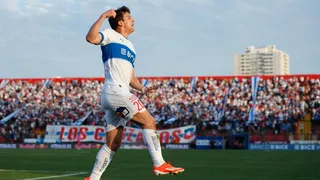 La UC gustó y goleó a Huachipato en el Campeonato Nacional