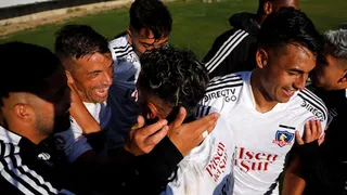 Colo Colo se reencontró con el triunfo en un sólido partido ante Everton en Viña del Mar