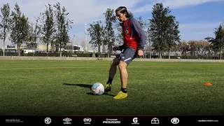 ¡Volvió el 14 de los blancos! Matías Fernández se sumó a las prácticas en Colo Colo