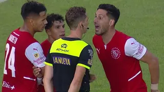 Juan Manuel Insaurralde fue expulsado en Independiente y emitió fuertes insultos al árbitro