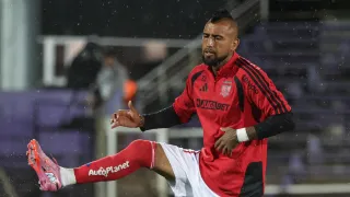 ¿Y Arturo Vidal? El sorpresivo capitán de Colo Colo en el duelo con Olimpia en la Serie Río de La Plata