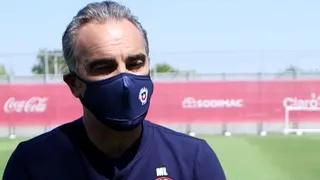 Lasarte: Cagigao es un tipo súper intenso, siempre está pauteando cosas y eso te obliga a trabajar