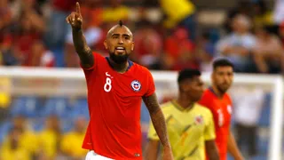 Roberto Rojas sobre Arturo Vidal: Debe cuidar su imagen, pierde mucho tiempo en estupideces
