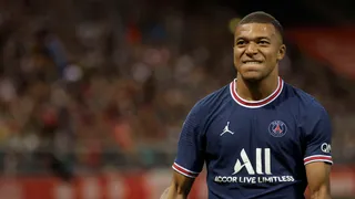 París Saint-Germain oficializó la renovación de Kylian Mbappé