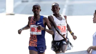 Kibiwott Kandie y Brigid Kosgei triunfaron en la corrida de Sao Silvestre