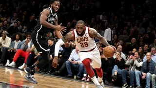 LeBron James fue la figura en la victoria de Cleveland sobre Brooklyn Nets