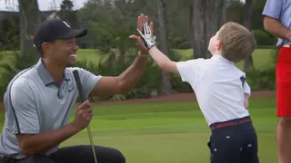 Tiger Woods inspiró a pequeño golfista con discapacidad
