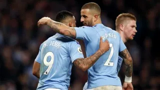Gabriel Jesús y Kyle Walker arrojaron positivo por Covid-19 en Manchester City