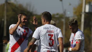 Curicó Unido pretende seguir escalando hacia el liderato y La Serena salir de su opaco momento