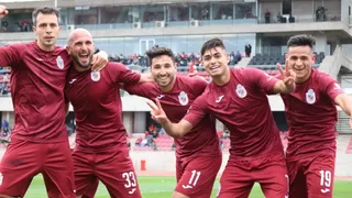 Deportes La Serena goleó a Unión San Felipe y quedó al acecho del liderato de la Primera B