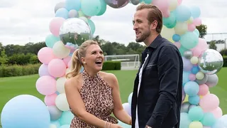 La genial manera en que Harry Kane conoció el sexo de su próximo bebé