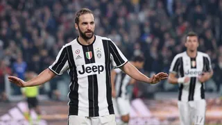 Quiere amortiguar el costo de Ronaldo: Juventus considera vender a Higuaín a Chelsea