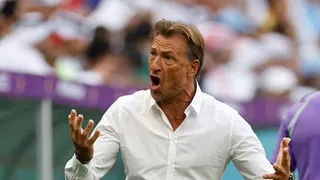 La Federación de Fútbol de Arabia Saudita oficializó la renuncia de Herve Renard como DT