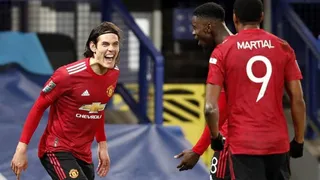 Academia de Letras de Uruguay consideró como “grave injusticia” e “ignorancia” el castigo a Cavani