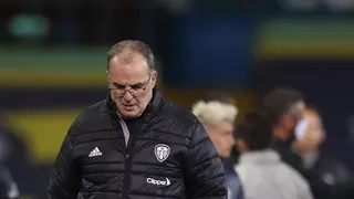 Leeds de Bielsa sufrió su segunda derrota en la Premier tras tropezar en casa ante Wolves