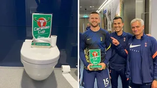 Eric Dier fue elegido el mejor del partido, pero le entregó el premio al inodoro