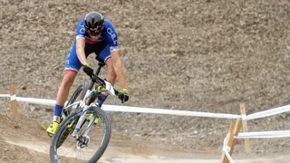 Martín Vidaurre dio una gran sorpresa y obtuvo medalla de bronce en el ciclismo de montaña