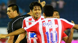 Medio colombiano aseguró que Matías Fernández cumplirá su contrato con Junior