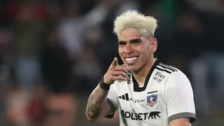 ¡Ojo Colo Colo! Aseguran que Boca Juniors ofertó por Carlos Palacios