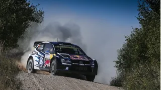 El susto de Sebastien Ogier en el Shakedown del Rally de Australia