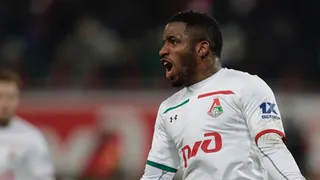 Farfán lamentó recorte de sueldos en su club: Que jueguen con todo menos con mi dinero