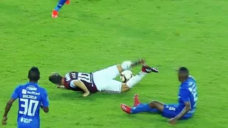 Volante de Flamengo Diego sufrió una fractura de tobillo en la Copa Libertadores