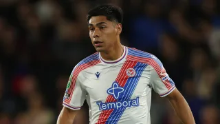 Revelan la razón de la sorpresiva ausencia de Darío Osorio en Crystal Palace