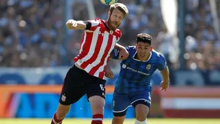 Maradona vivió nueva derrota junto a Gimnasia: El “Lobo” se inclinó en el clásico ante Estudiantes