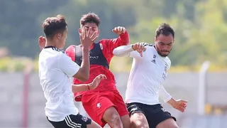 Colo Colo logró un empate y una goleada sobre Curicó Unido en amistosos de pretemporada