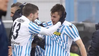 Erick Pulgar y Bologna tropezaron ante el modesto SPAL en la Serie A