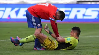 Claudio Bravo destacó a Brayan Cortés: “Te lo mereces, indio”