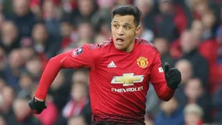 Alerta en Manchester United: Alexis Sánchez salió lesionado en el duelo ante Reading