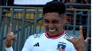 El enigmático mensaje de Jordhy Thompson que entusiasmó a algunos hinchas de Colo Colo